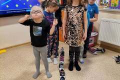 261815815_901593873850695_6920407382568609854_n