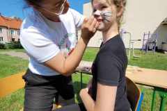 2d454ce5-1d41-419b-9a85-f87af6373852