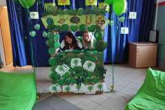 9abbddcc-8158-4e28-8cec-007f78cd4a1e