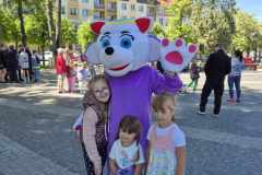 528b3aa9-2c4c-41c1-94c0-f9e2dc776778