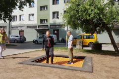 received_773260003846332_Easy-Resize.com_