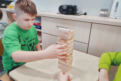 2-17_Easy-Resize.com_