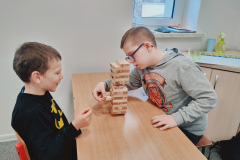 3-7_Easy-Resize.com_