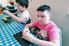 IMG20220310092622_Easy-Resize.com_