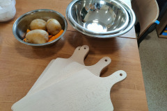 IMG20220927082423_Easy-Resize.com_