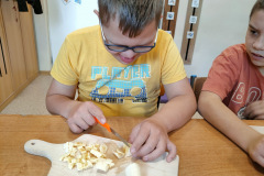 IMG20221004091002_Easy-Resize.com_