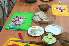 received_5712252015508504_copy_600x1334_1