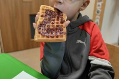 403669434_282446924262292_1537896032355099661_n_Easy-Resize.com_