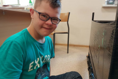 received_696854588312348_Easy-Resize.com_